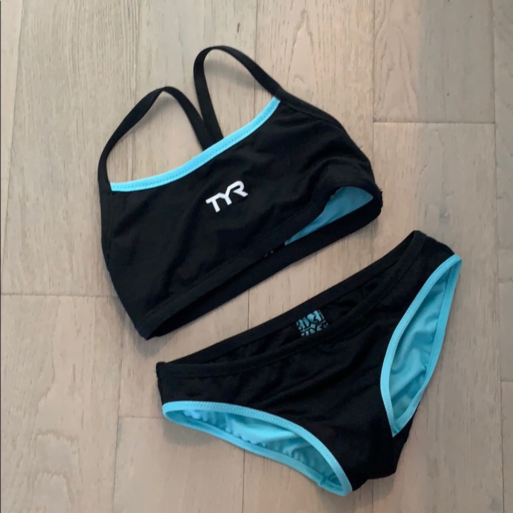 TYR BIKINI SIZE SMALL